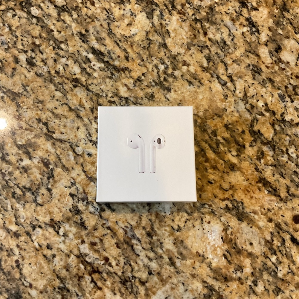 Apple airpods 2 generation